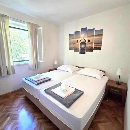 Garden House Dom wakacyjny Tučepi