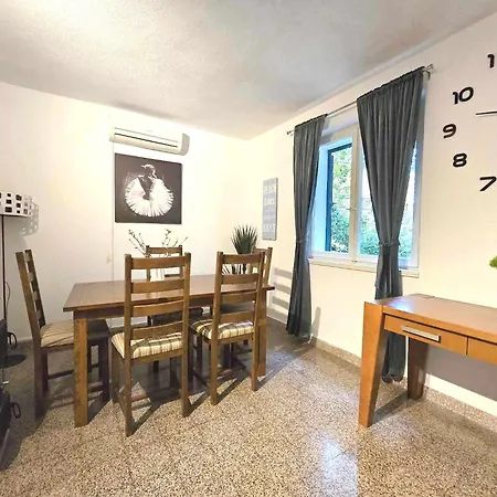 Garden House Dom wakacyjny Tučepi
