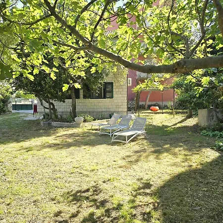 Garden House