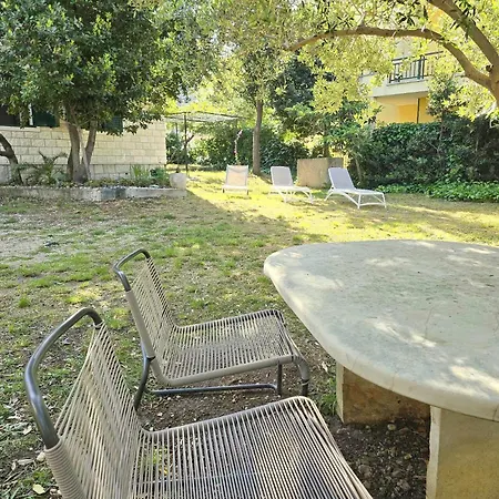 Vakantiehuis Garden House Tučepi