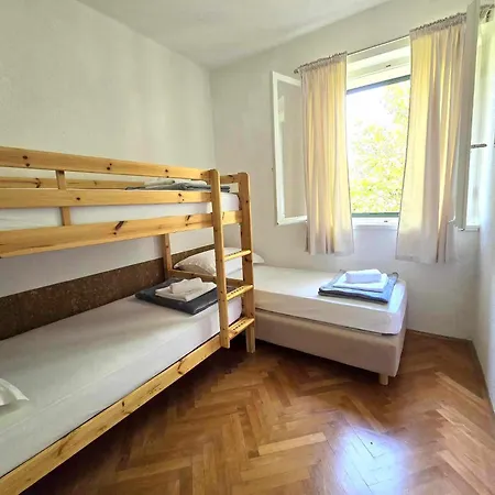 Дом отдыха Garden House Тучепи